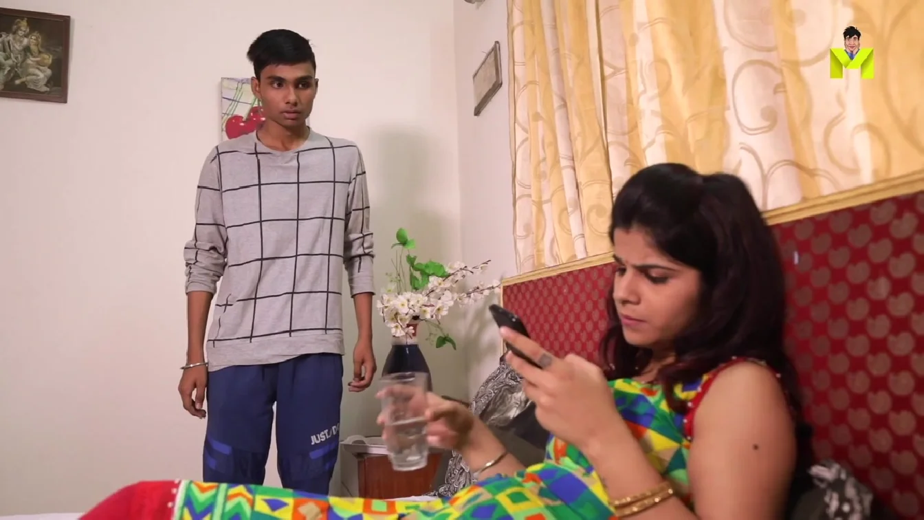 Saheb Biwi Aur Gulam Mastram